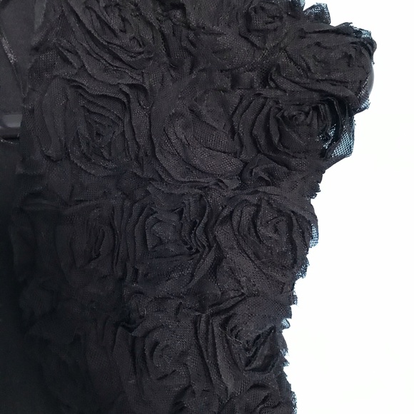 NWOT ORSAY Evening shrug with mesh roses - Picture 3 of 7